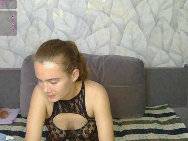Capturas de tela de transmissão curlyNed