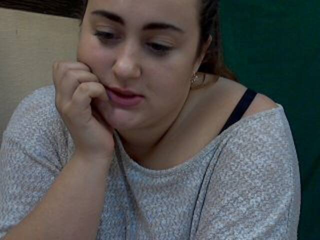 Capturas de tela de transmissão LadyBust