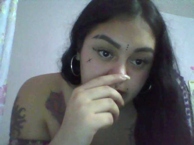 Capturas de tela de transmissão cutebruna