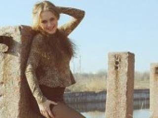 Chat de vídeo erótico cutemanunya