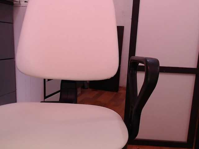 Capturas de tela de transmissão cutemilana_sexwife