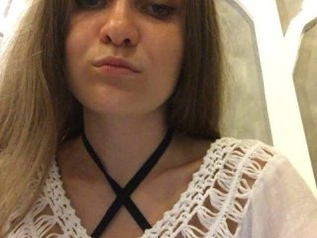 Capturas de tela de transmissão Eliness