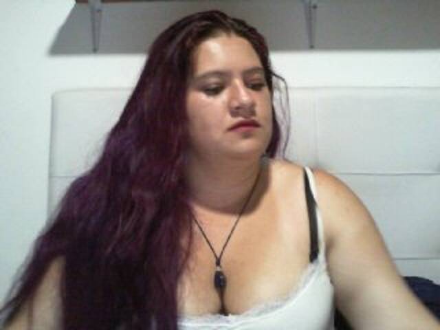 Capturas de tela de transmissão CutteBBW