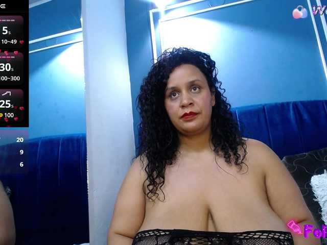 Capturas de tela de transmissão Danielaa-a