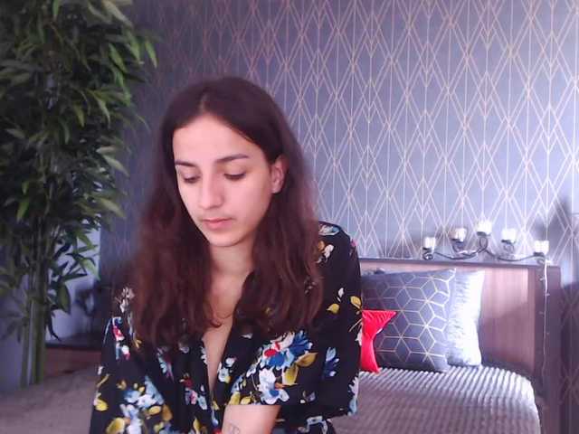 Capturas de tela de transmissão DaphneMoss