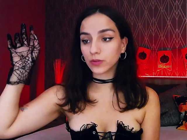 Fotos DaphneMoss Hi, my name is Agatha! Welcome to my room ♥ Enjoy your stay, read the tip menu ♥ Don't forget to subscribe ♥