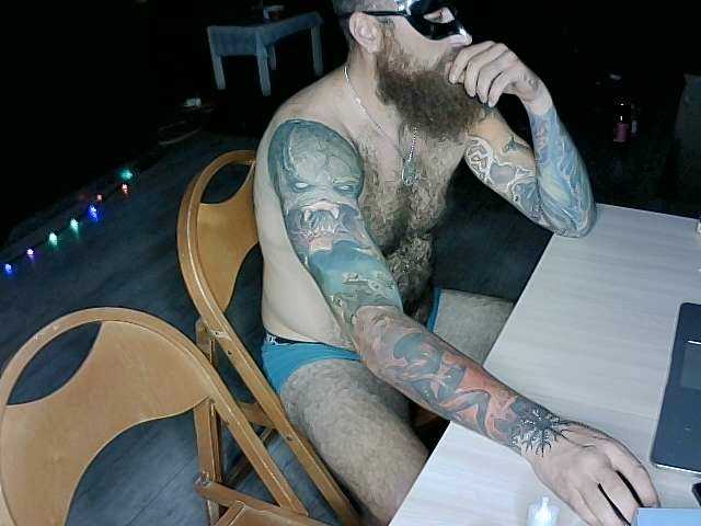 Capturas de tela de transmissão DarkFamily