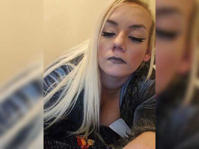 Capturas de tela de transmissão DaughtersPlay