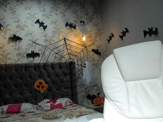 Capturas de tela de transmissão DEVANY-REY