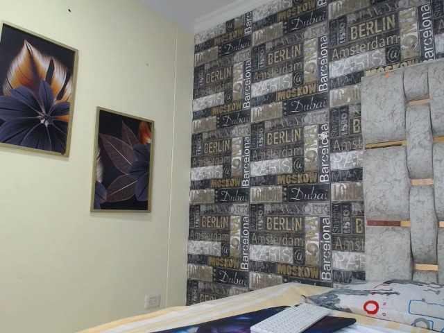 Capturas de tela de transmissão DEVANY-REY