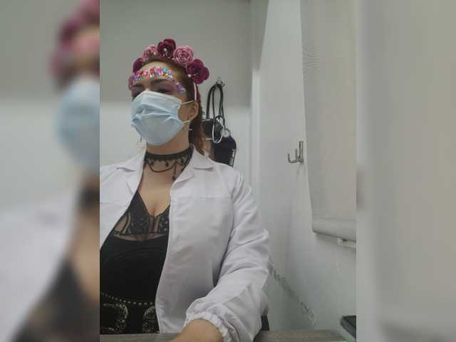 Capturas de tela de transmissão Doctora-Danna