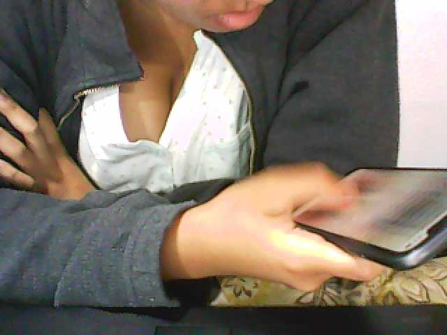 Capturas de tela de transmissão dollfunny