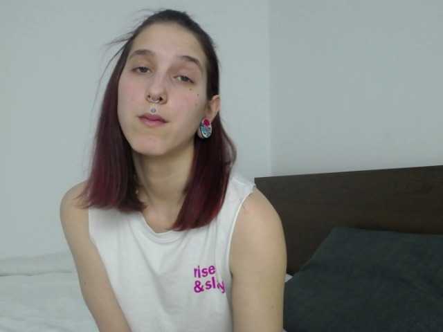 Capturas de tela de transmissão Dollyduff