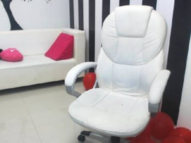 Capturas de tela de transmissão Donnale