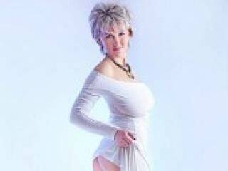 Chat de vídeo erótico dora17