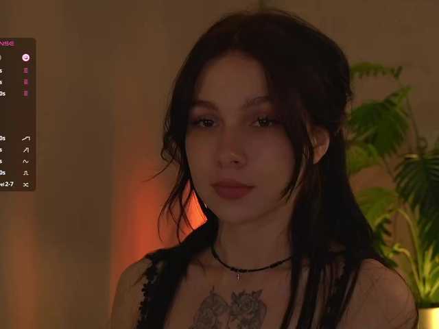 Capturas de tela de transmissão DramaQueen_