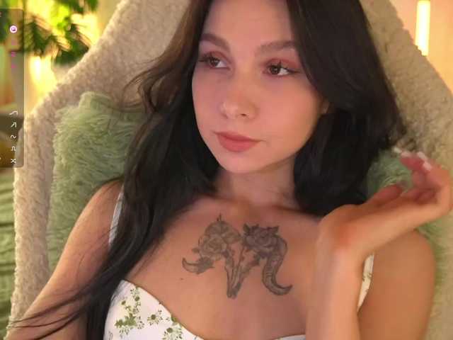 Capturas de tela de transmissão DramaQueen_