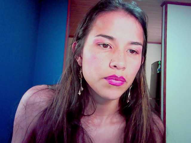 Capturas de tela de transmissão Dximena09
