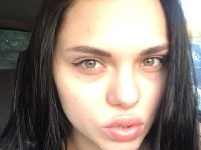 Capturas de tela de transmissão EVA-VOLKOVA