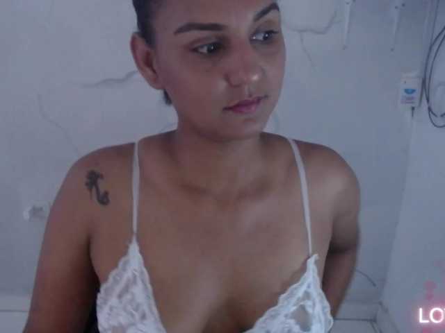 Capturas de tela de transmissão EbonySexy