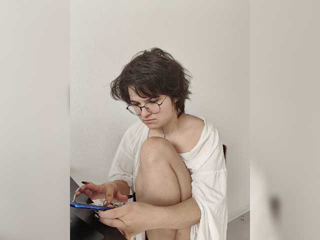 Capturas de tela de transmissão Ego_Lilit