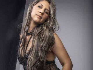 Chat de vídeo erótico Eiimyy-