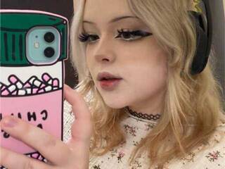 Chat de vídeo erótico SleepyHeadCat