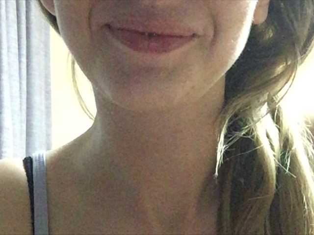 Capturas de tela de transmissão ElegantBlonda