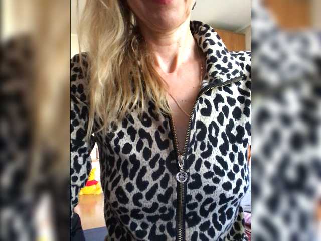 Capturas de tela de transmissão Ekaterina8844