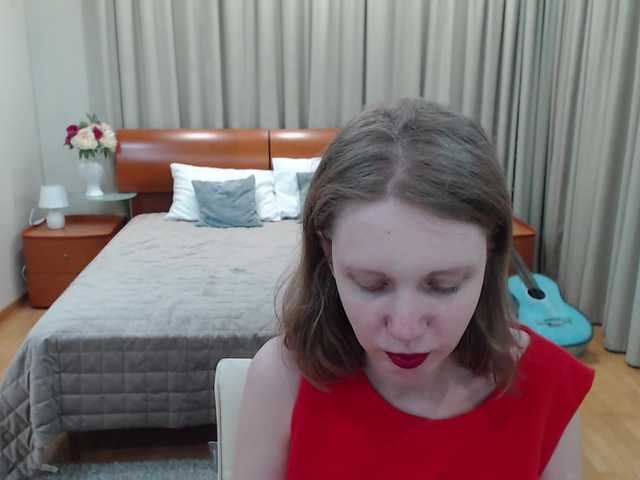 Capturas de tela de transmissão ElenaSwedi
