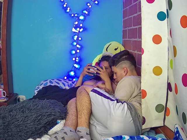 Capturas de tela de transmissão EletraZeyn