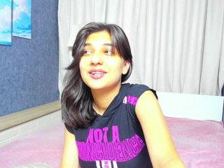 Chat de vídeo erótico ElfyRares