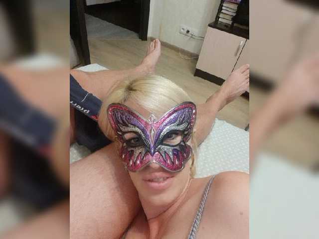 Capturas de tela de transmissão ElizarMia