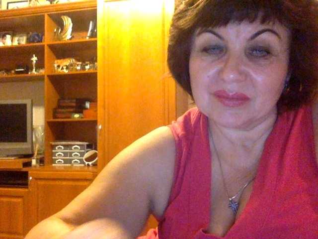 Capturas de tela de transmissão ElizzaBelise