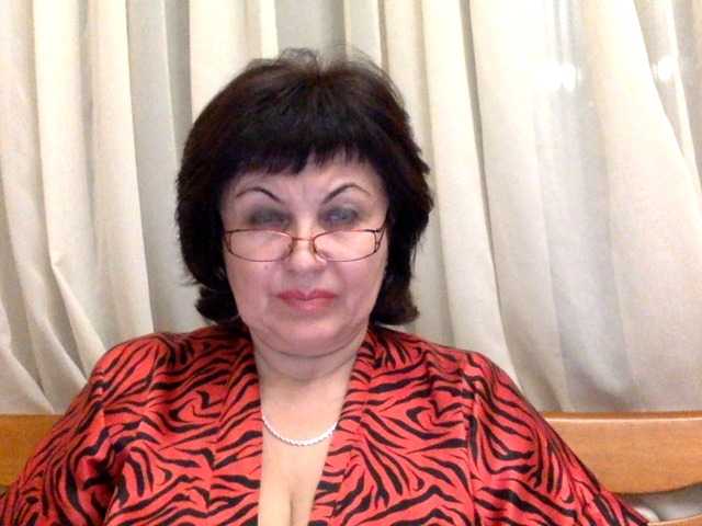 Capturas de tela de transmissão ElizzaBelise