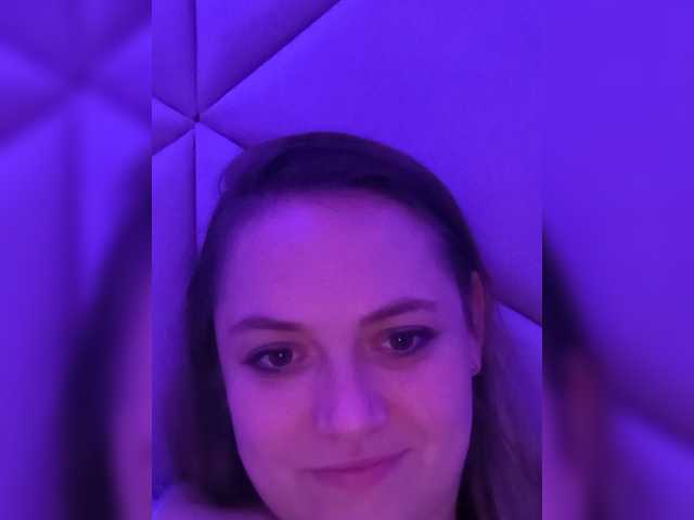 Capturas de tela de transmissão Ella31