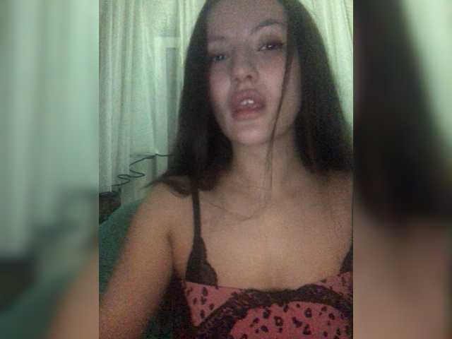 Capturas de tela de transmissão Ellidi