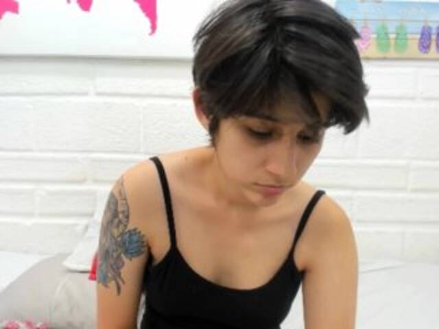 Capturas de tela de transmissão Elliot-ferri