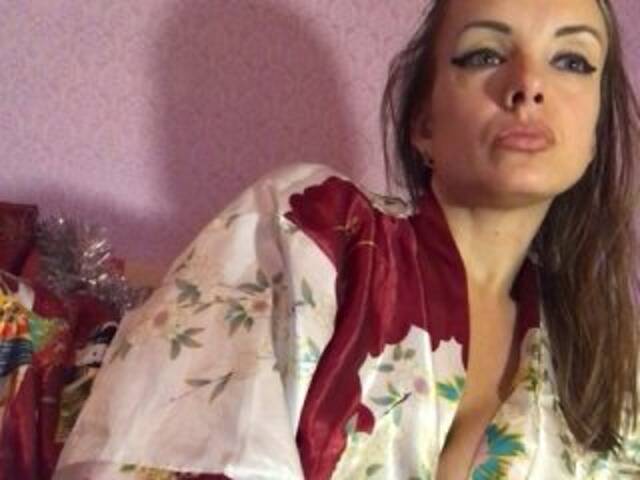 Capturas de tela de transmissão ElyaElya