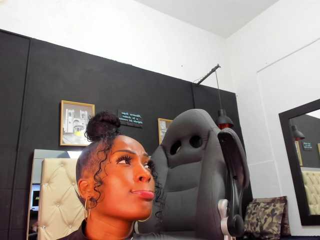 Capturas de tela de transmissão Emattaylor