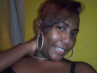 Chat de vídeo erótico Emellie