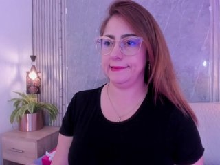 Chat de vídeo erótico Emili-Hot