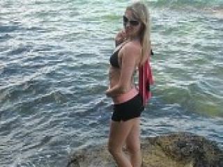 Chat de vídeo erótico emili77