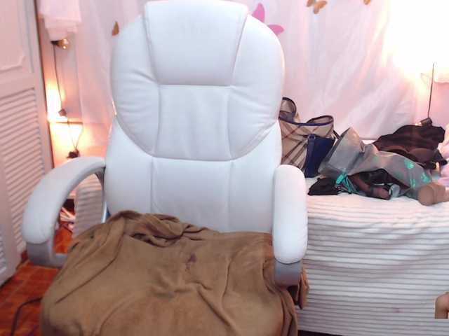 Capturas de tela de transmissão emilly-h