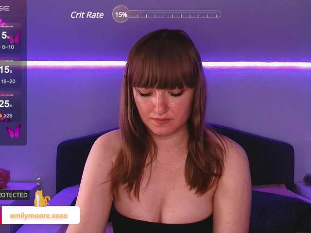 Capturas de tela de transmissão emilymoore_