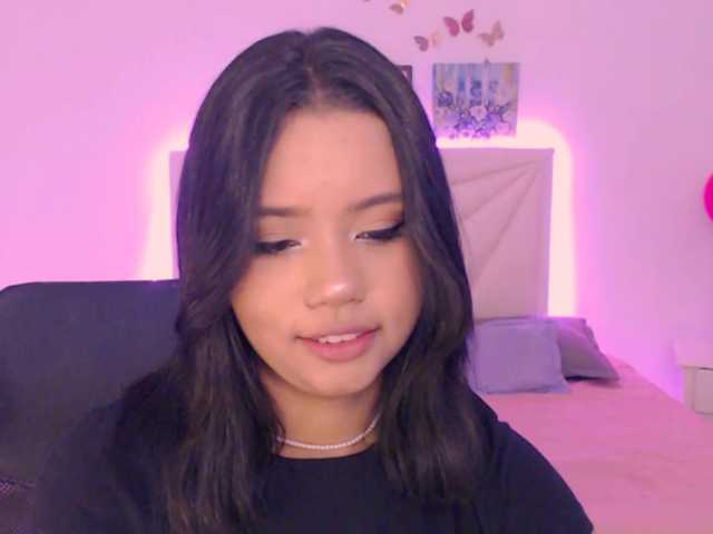 Capturas de tela de transmissão EmilyBloop