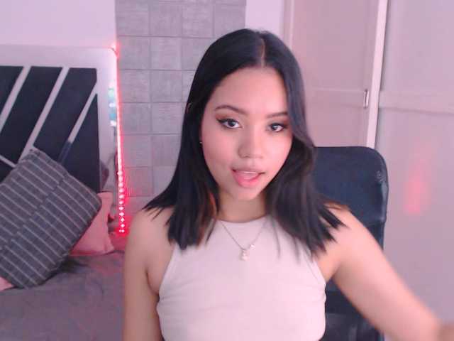 Capturas de tela de transmissão EmilyBloop