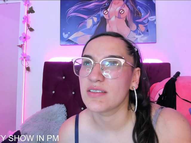 Capturas de tela de transmissão Emma-Allison