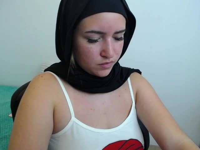 Capturas de tela de transmissão emma-fun