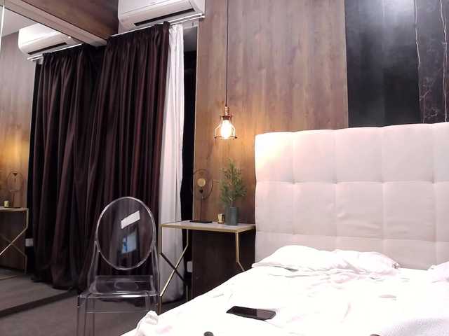 Capturas de tela de transmissão emmarayne